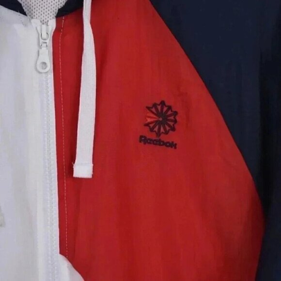 Reebok Classic Windbreaker Track Jacket Hooded Red White Blue Size Medium - Picture 7 of 16
